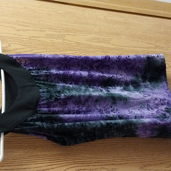 Top - Picture 1 of 4